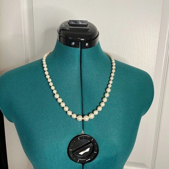 Beaded Long Graduated Faux Pearl Wedding Bridal Necklace - Picture 1 of 11